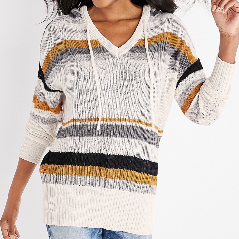 NWOT Unknown Brand Stripped Pullover Hooded Sweater Size S/M